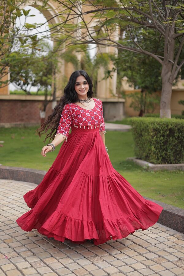 Kora Cotton Gown