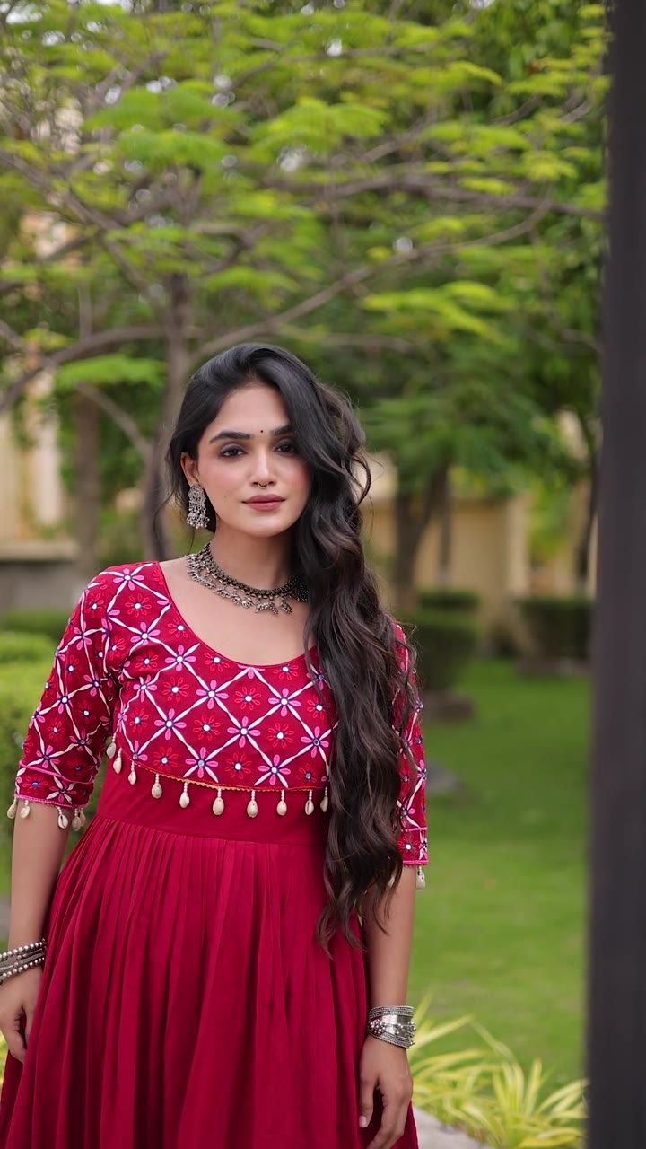 Kora Cotton Gown